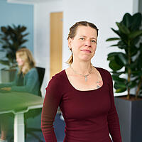 Portraitfoto von Tanja Stobäus