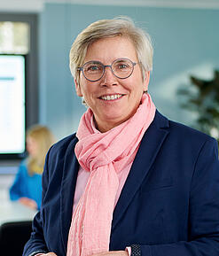 Portraitfoto von Inken Johannsen