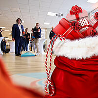 Mitarbeitende des ITV.SH beim Corn hole spielen beim ITV.SH Forum